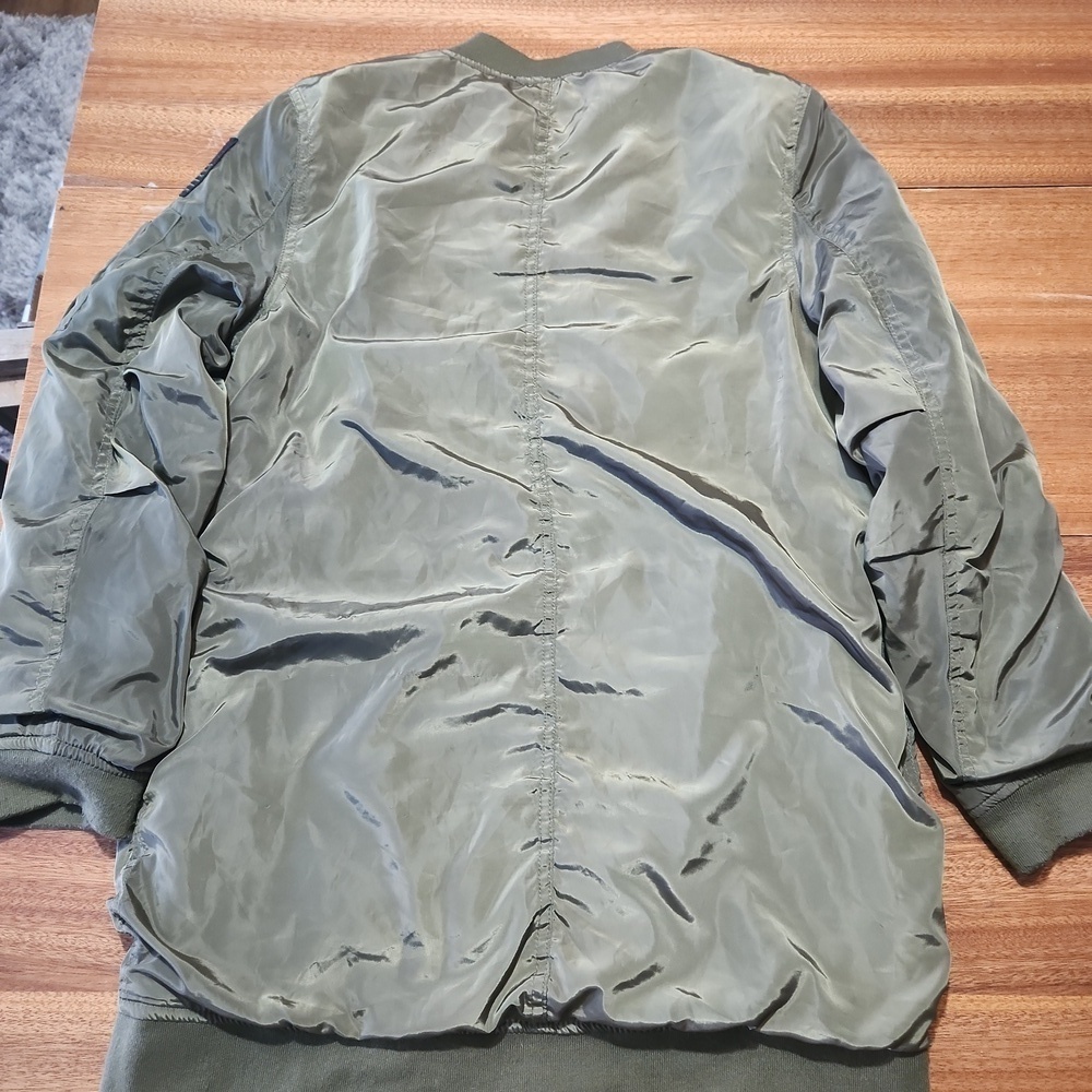 Romeo& Juliet Couture gree jacket SZ LARGE - Picture 8 of 11